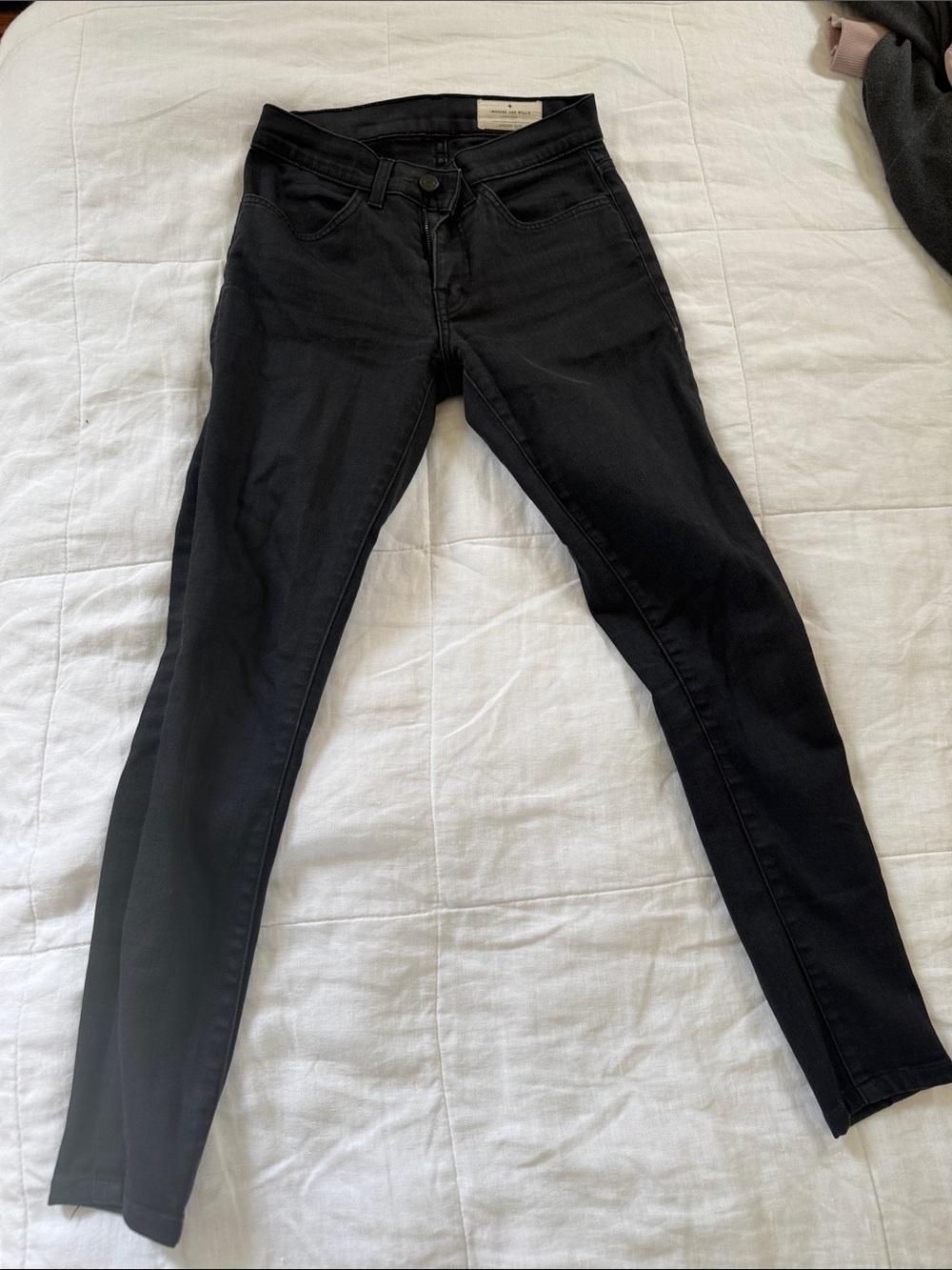 Black Women's Skinny Jeans